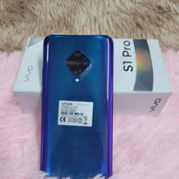 Vivo s1 pro