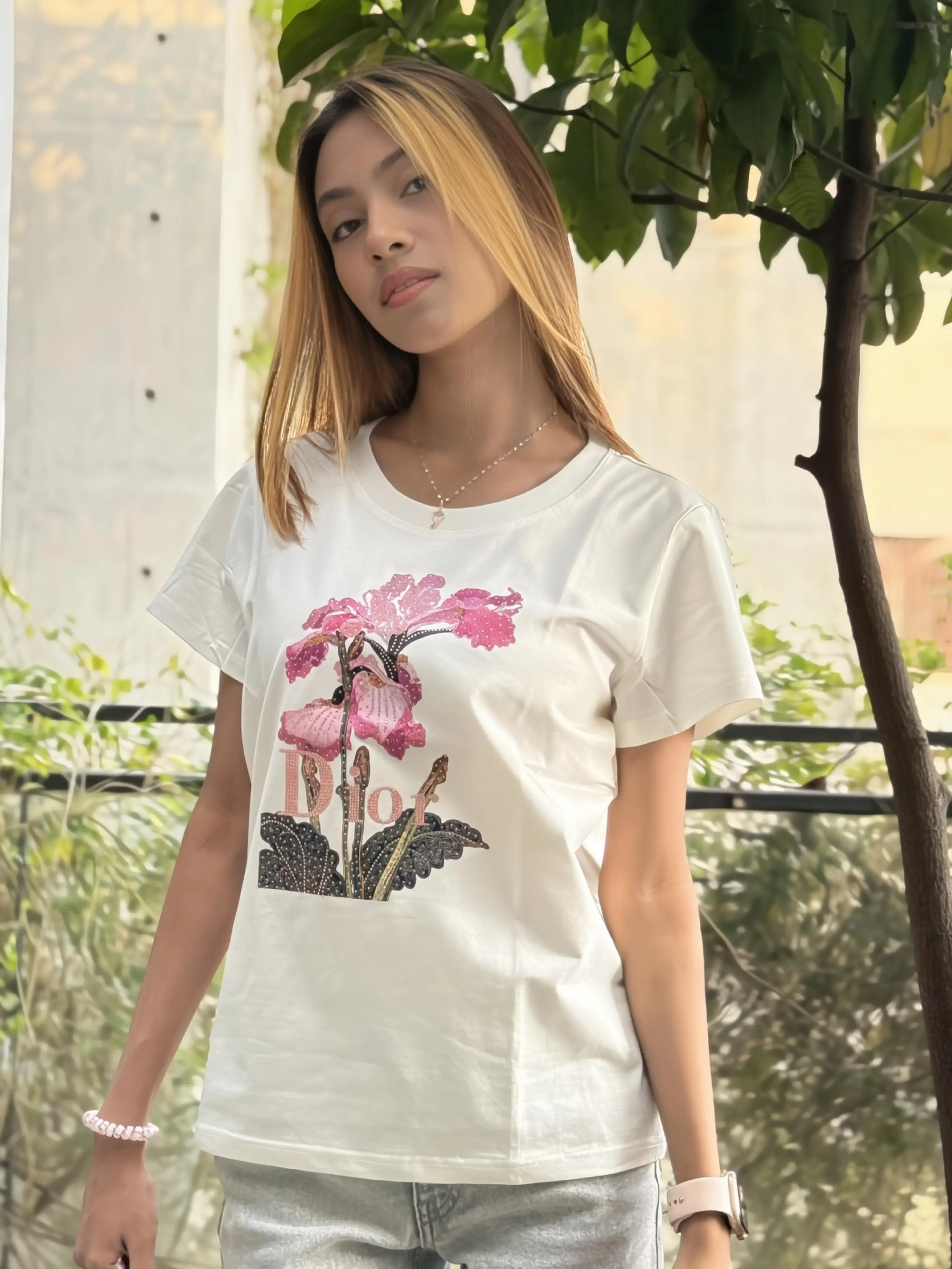 women t-shirt