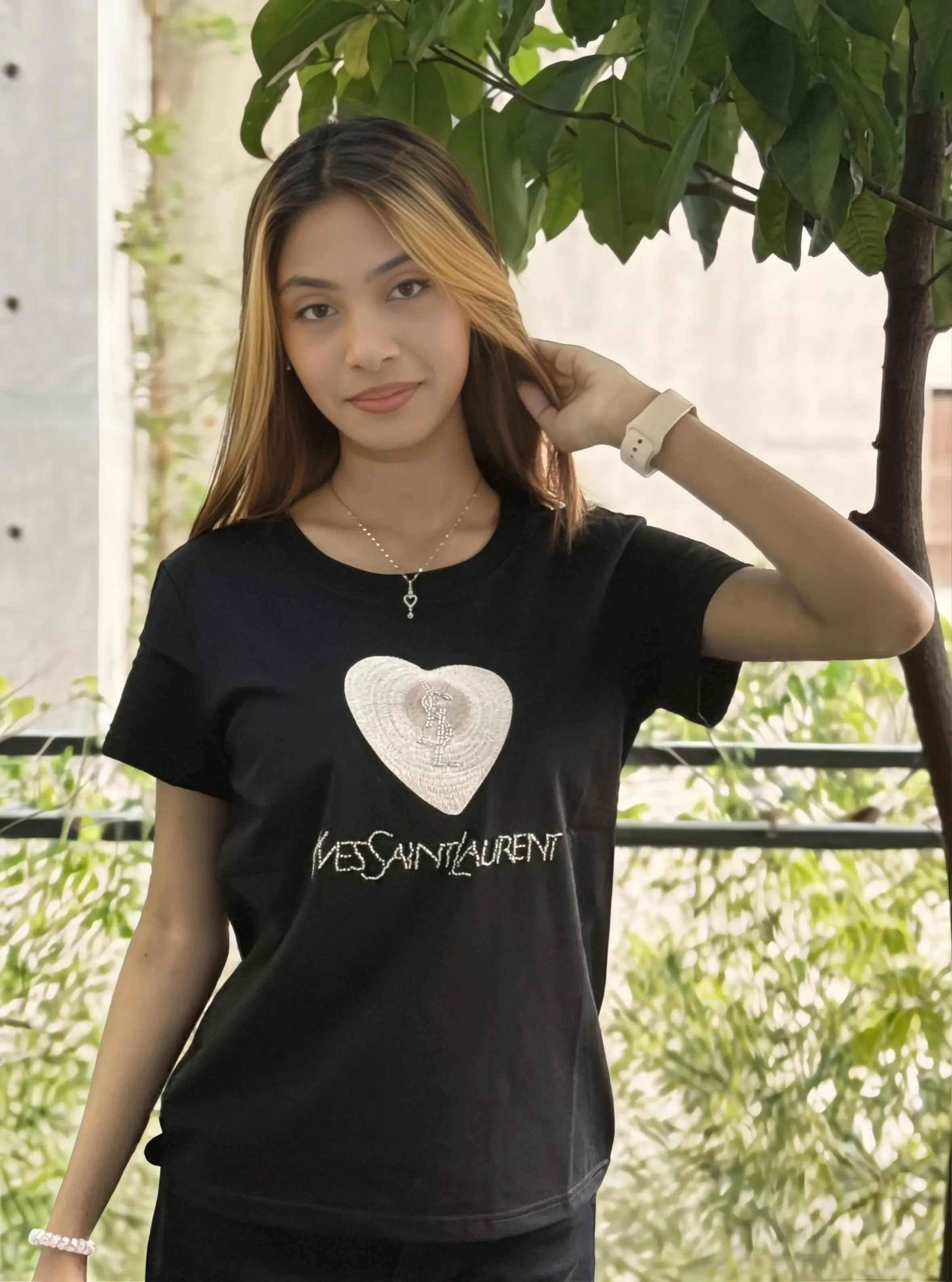 women t-shirt