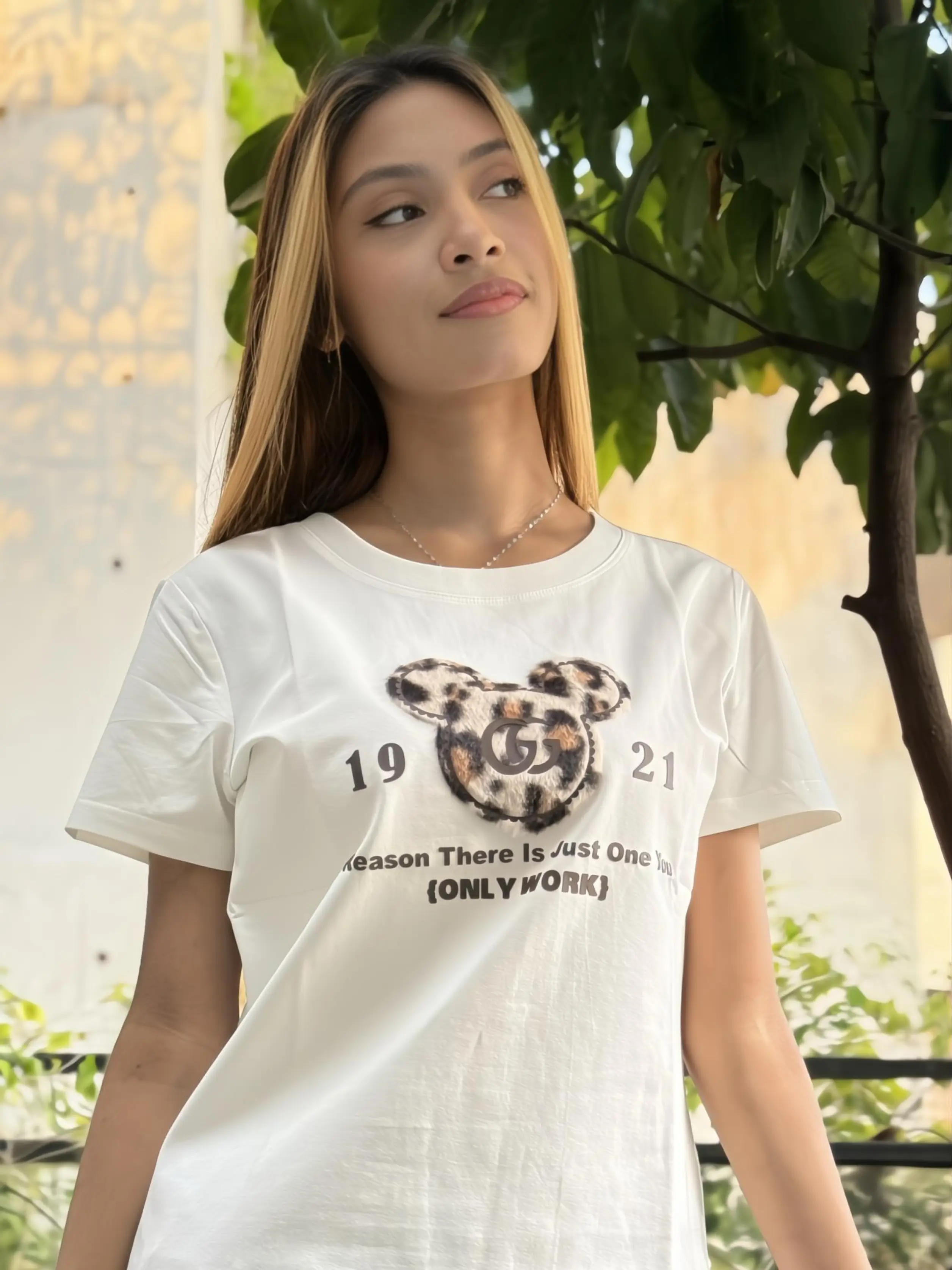 women t-shirt