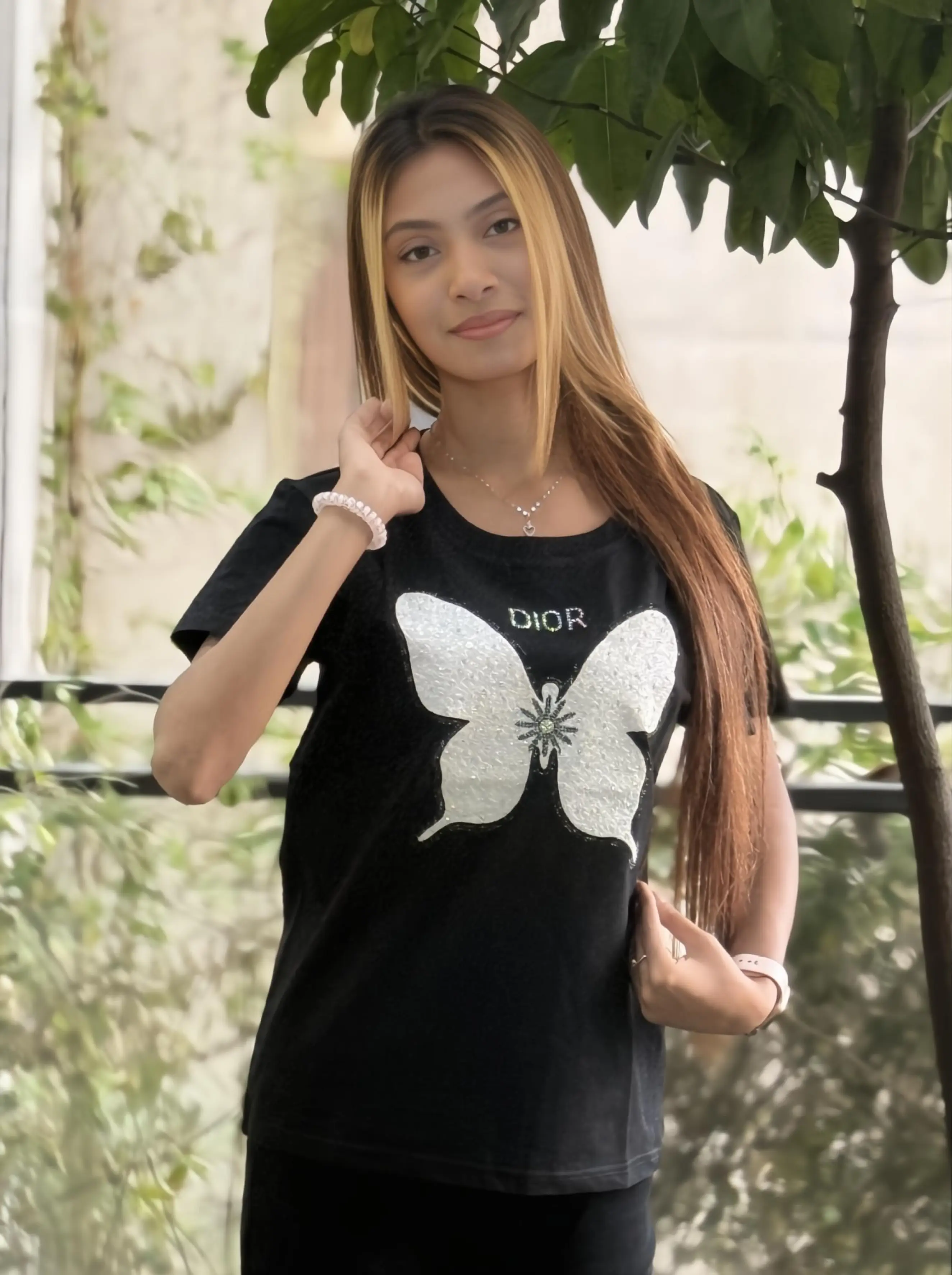 women t-shirt