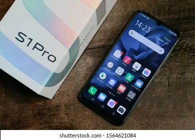 VIVO S1 PRO 8/128 GB