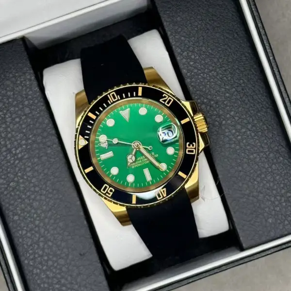 Authentic Green Water Ghost Steel Strap Men's Luminous Waterproof Hollow Transparent Mechanical Time Calendar Business Sports Quartz Watch