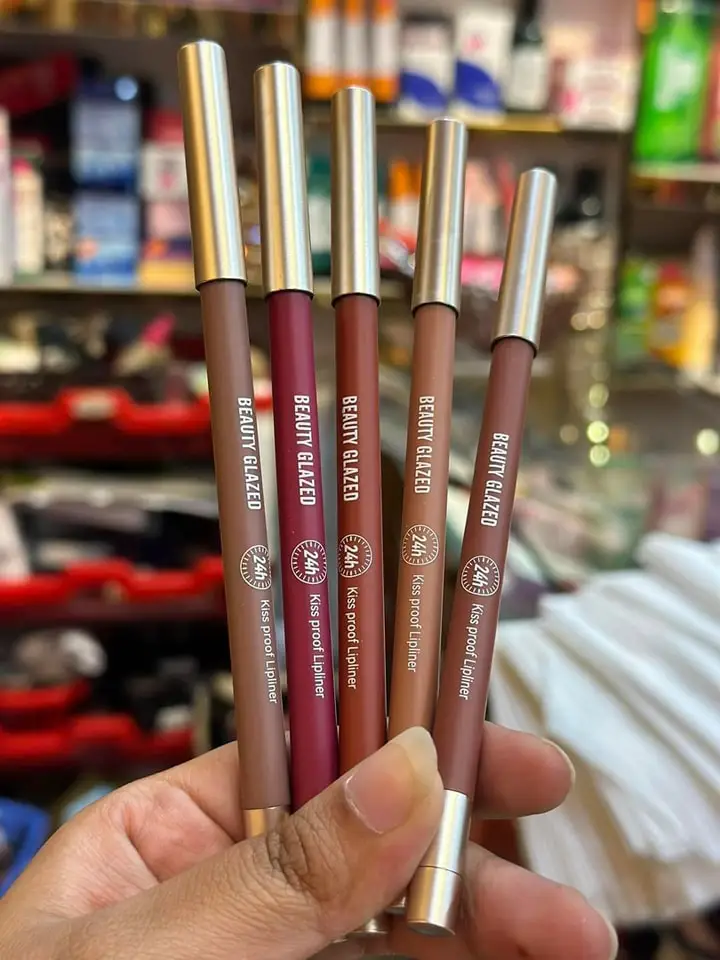 Beauty Glazed 24H Kiss Proof Lipliner