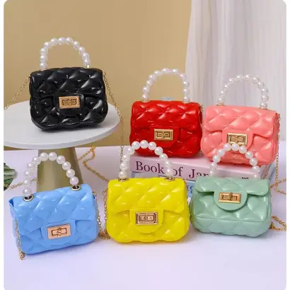 Small Cute Girls Pearl Jelly Bag