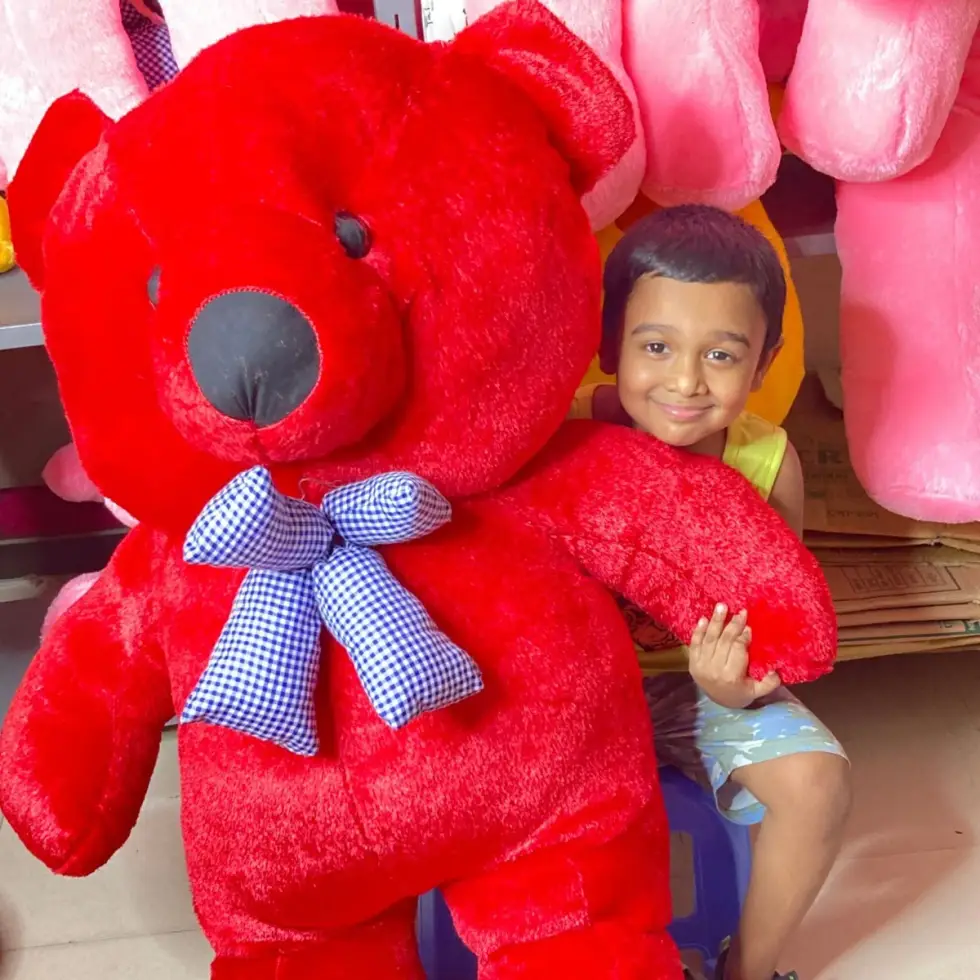 Big Red Teddy Bear-Teddy Bear Price in BD-5 Feet Teddy Bear Friends ...